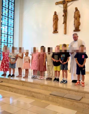 Wortgottesdienst Der Vorschulkinder (Bild vergr&ouml;&szlig;ern)