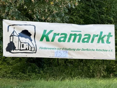 Krammarkt an der Dorfkirche