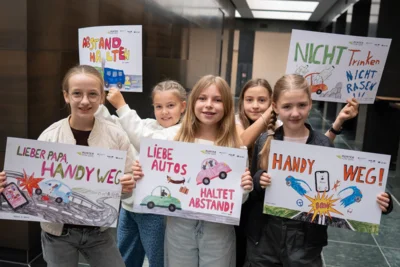 „Runter vom Gas“ – großer Erfolg für unsere jungen Künstlerinnen und Künstler