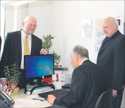 Foto zu Meldung: Aus zwei mach zwölf – die Oberharzorte erhalten viel mehr Internetzugänge: Statt 263 sind inzwischen 1200 moderne Anschlüsse vorgesehen, Tendenz steigend