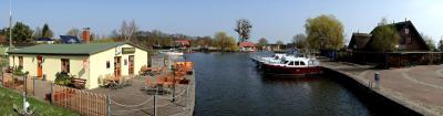 Neukalener Hafen (Bild vergr&ouml;&szlig;ern)