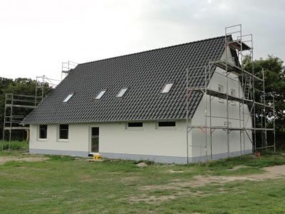 es wird weiterhin fleißig gebaut (Bild vergr&ouml;&szlig;ern)