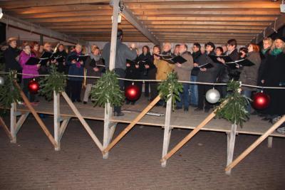 Foto zur Meldung: Weihnachtskonzert Open Air Stadthagen