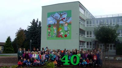 Foto zur Meldung: Plattenbau Typ Erfurt für 400 Kinder