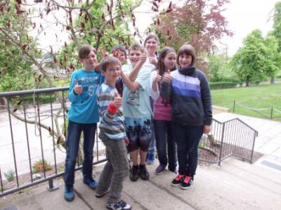 Foto zu Meldung: �Voneinander lernen-miteinander teilen�   Fr&uuml;hst&uuml;cksaktion zu Gunsten der Kindernothilfe  an der Grundschule M&uuml;hlberg am 6. Mai 2013