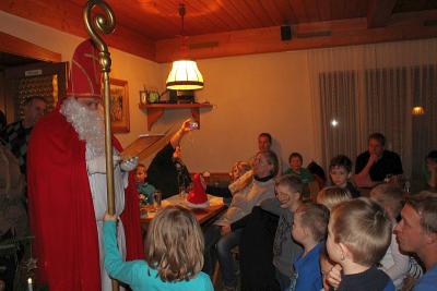 Foto zur Meldung: Gelungene Weihnachtsfeier bei den SV – Junioren