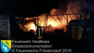 Einsatz 01/2016 | Brennt Bauwagen | Streganz Dorfaue (Bild vergrößern)