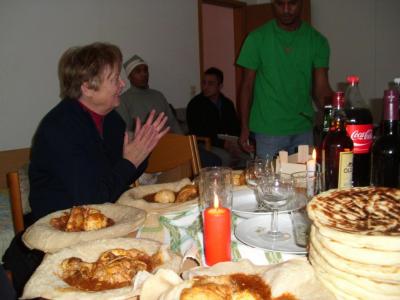 Vorschaubild zur Meldung: Eritreer feierten mit ihren neuen Freunden orthodoxe Weihnachten in der Seestraße
