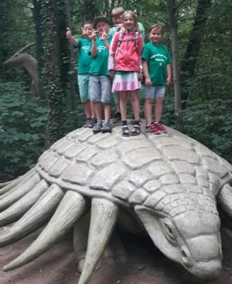 Kindertobetag in Klein Welka (Bild vergr&ouml;&szlig;ern)