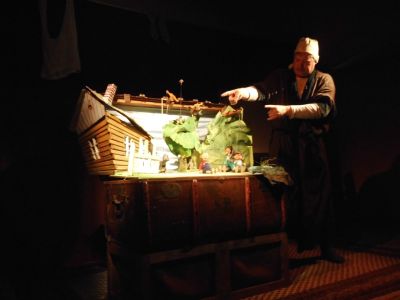 „Peter und der Wolf“ im Puppentheater