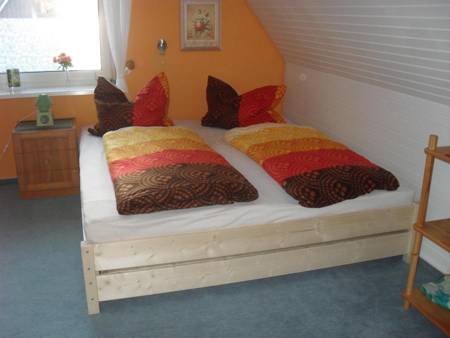 Haus Estetraum - Schlafcouch ade, Doppelbett ole Haus Estetraum - Schlafcouch ade, Doppelbett ole