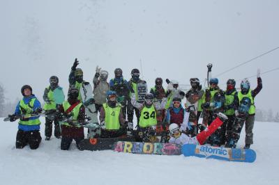 Foto zur Meldung: Grüße aus dem Skilager