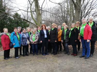 Foto zur Meldung: LandFrauen zu Besuch bei MdB Sandra Weeser Foto zur Meldung: LandFrauen zu Besuch bei MdB Sandra Weeser