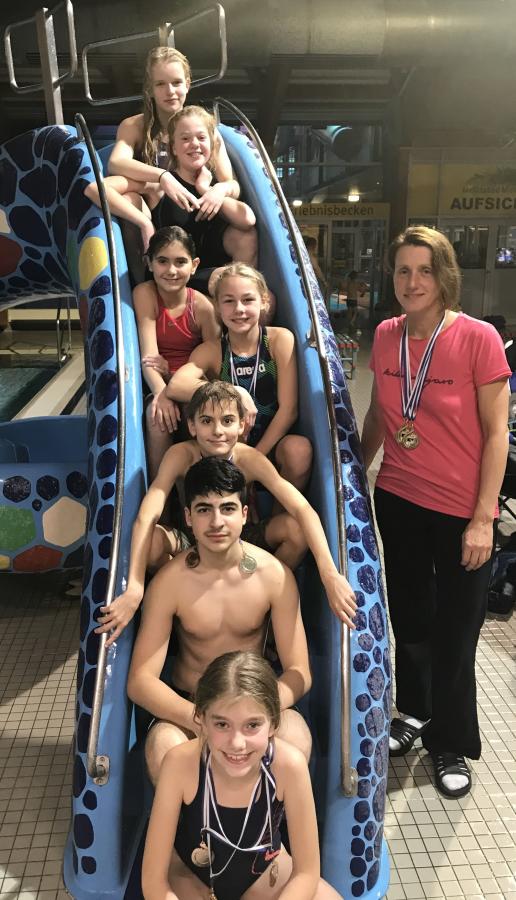 Bild der Meldung: Top Leistungen der SCS Schwimmer zum Jahresabschluss in Minden und Hannover