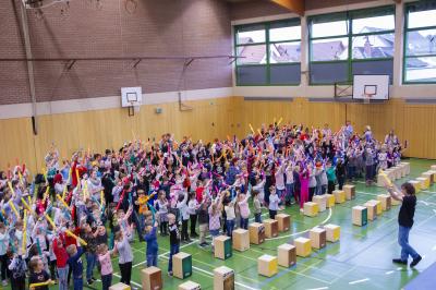 Meldung: Trommelworkshop an der Grundschule und Mittelschule Sennfeld