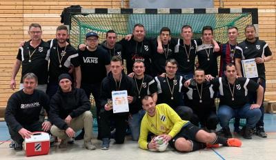 Die Männermannschaft des TSV 1890 Ruppersdorf nach dem Gewinn des 3. Platzes bei der Endrunde der HKM 2019/20