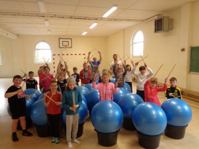Foto zur Meldung: Kinder hören gern Geschichten