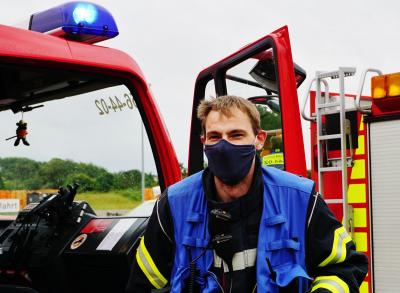 Hat im Beitrag einen eigenen Abschnitt - Feuerwehr-Gruppenführer Matthias Kay