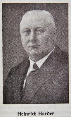 Schmalensees Bürgermeister Heinrich Harder wurde 1930 Kreisvorsitzender der Schwarzbuntzüchter