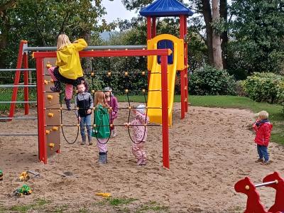 Foto zur Meldung: Spielplatz im Ortsteil Sieversdorf wiedereröffnet