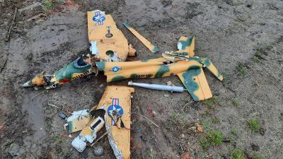 Foto zur Meldung: Flugzeug über Schmalensee abgestürzt – eine Halloween-Geschichte