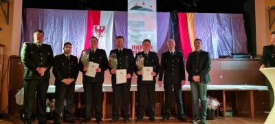 Foto zur Meldung: Auszeichnungsveranstaltung der Freiwilligen Feuerwehren des Amtes Niemegk 2020/2021