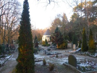 Sicht auf die Rangsdorfer Friedhofskapelle