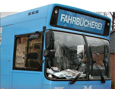 Foto zur Meldung: Der Bücherbus steuert Schmalensee auch 2022 an – Erster Halt am 10. Januar