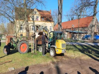 Frühjahrserwachen – Erster Arbeitseinsatz in Zinndorf (Bild vergrößern)