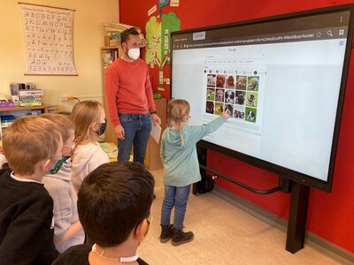 Meldung: Digitale Tafeln an der Grundschule und Mittelschule Sennfeld
