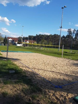 Fertigstellung Beachvolleyball Platz auf dem Sportplatz Busendorf