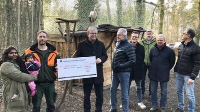 Vorschaubild der Meldung: Rotarier spendeten für die Wildtierschule in Sieversdorf