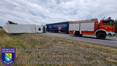 Einsatz 153/2022 | LKW überschlagen | BAB 12 AS Friedersdorf - AS Storkow (Bild vergrößern)
