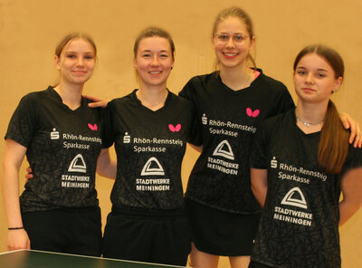 Die Mannschaft nach dem Spiel (v.l.): Merle Langner, Lina Hoffmann, Valentina Tempcke, Alina Grimm