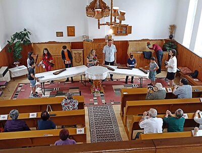 Zither-Konzert in der Kirche in Mediasch (Bild vergrößern)