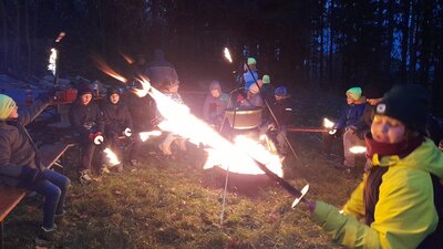 Foto zur Meldung: Nikolausfeier der Kinder- und Jugendfeuerwehr