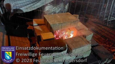 Einsatz 3/2023 | unbeaufsichtigtes Feuer | Friedersdorf Berliner Straße (Bild vergrößern)