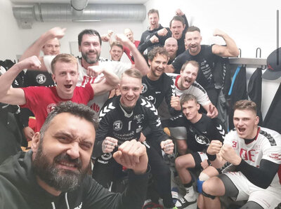 Foto zur Meldung: Einheit gewinnt auch letztes Auswärtsspiel in Zwenkau