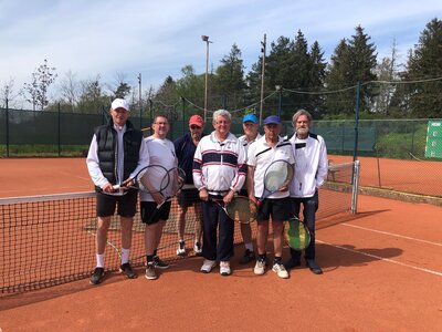 Foto zur Meldung: Tennis Mannschaft 65 mit Auftaktsieg
