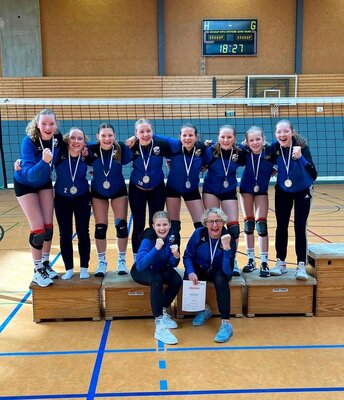 Foto zur Meldung: Elsdorfs Volleyball-Mädchen Nordwestdeutscher Vizemeister!