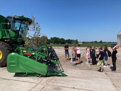 Foto zur Meldung: APG Abbendorf weckt Neugier bei unseren Schülerinnen und Schülern auf die Landwirtschaft