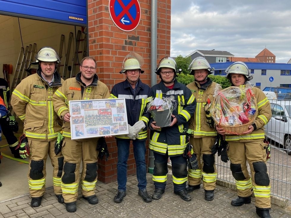 50 jahre aktiver Feuerwehrdienst geht zu Ende Abschied Rolf Gärtner