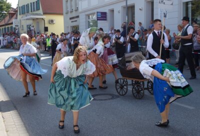 29. Heimat- und Trachtenfest: Anmelden zu Seniorennachmittag und Festumzug! (Bild vergr&ouml;&szlig;ern)