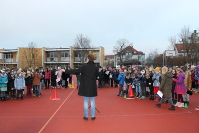 Weihnachtssingen (Bild vergrößern)