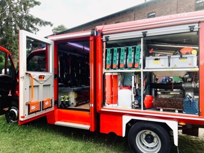 Foto zur Meldung: Neues Feuerwehrauto für die Kameraden aus Loissin