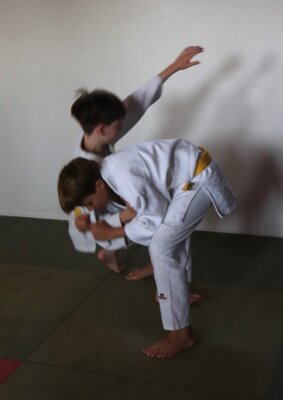 Judoka beim Wurf