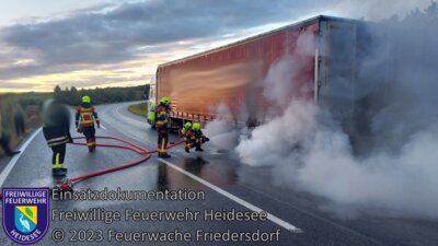 Meldung: Einsatz 108/2023 | Brennender LKW-Reifen | BAB 10 AD Spreeau - AS Freienbrink
