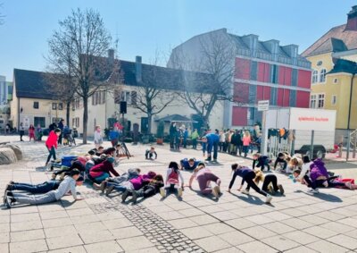 Spiel, Spaß und Freude mit dem Laupheimer Spielmobil (Bild vergrößern)