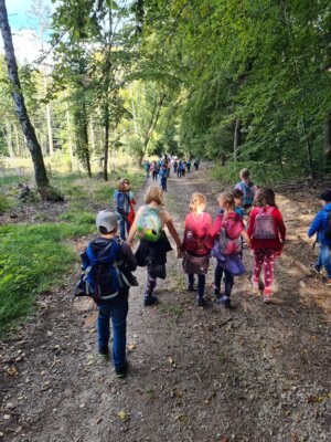 Erntedankfest an der Grundschule Kleinich (Bild vergrößern)