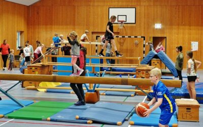 Foto zur Meldung: Die Sporthalle als Zirkuszelt – So war der Tag des Kinderturnens beim SVS
